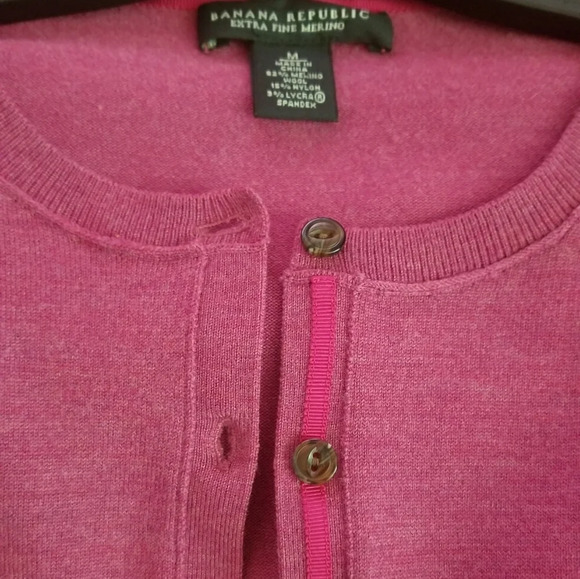 Banana Republic Extra Fine Merino Wool Cardigan M - Picture 2 of 9